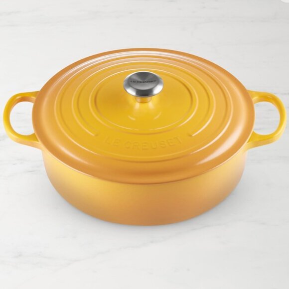 Le Creuset Signature Enameled Cast Iron Round Wide Dutch Oven,